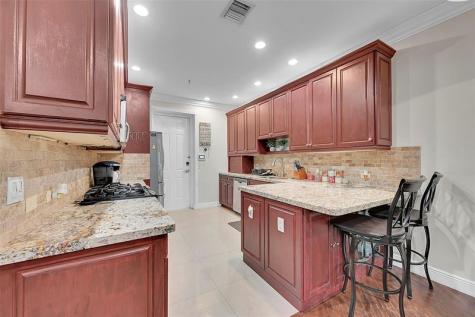 3055 NW 126th Avenue Sunrise FL 33323