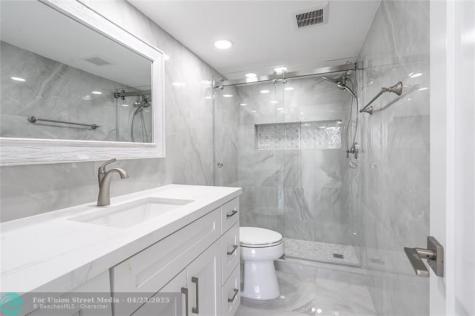8900 Washington Boulevard Pembroke Pines FL 33025