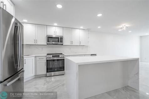 8900 Washington Boulevard Pembroke Pines FL 33025