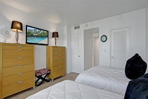 3333 NE 34th Street Fort Lauderdale FL 33308