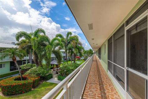 2100 NE 38th Street Lighthouse Point FL 33064