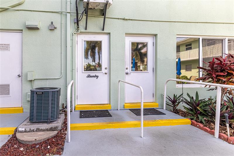 2100 NE 38th Street Lighthouse Point FL 33064