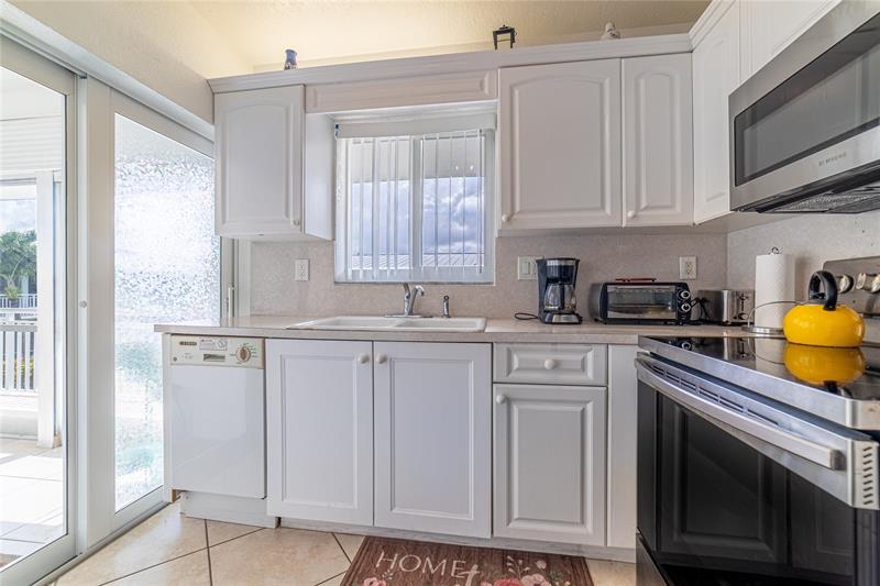 2100 NE 38th Street Lighthouse Point FL 33064