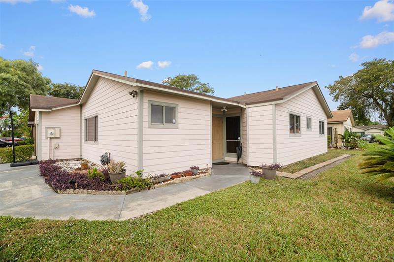 9741 W Daffodil Lane Miramar FL 33025
