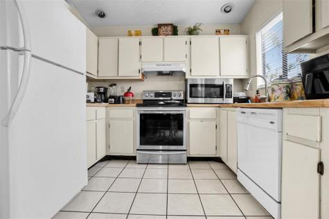 9741 W Daffodil Lane Miramar FL 33025