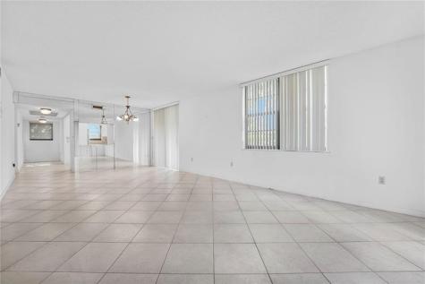 901 Colony Point Pembroke Pines FL 33026