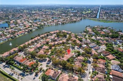 4958 SW 135th Terrace Miramar FL 33027