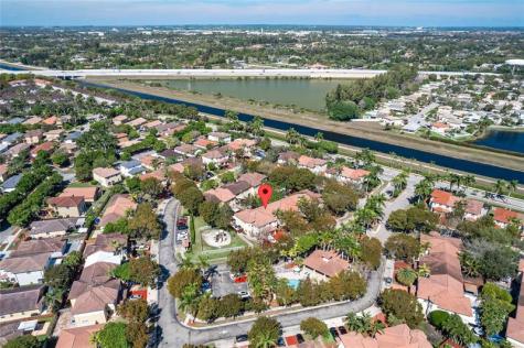 4958 SW 135th Terrace Miramar FL 33027