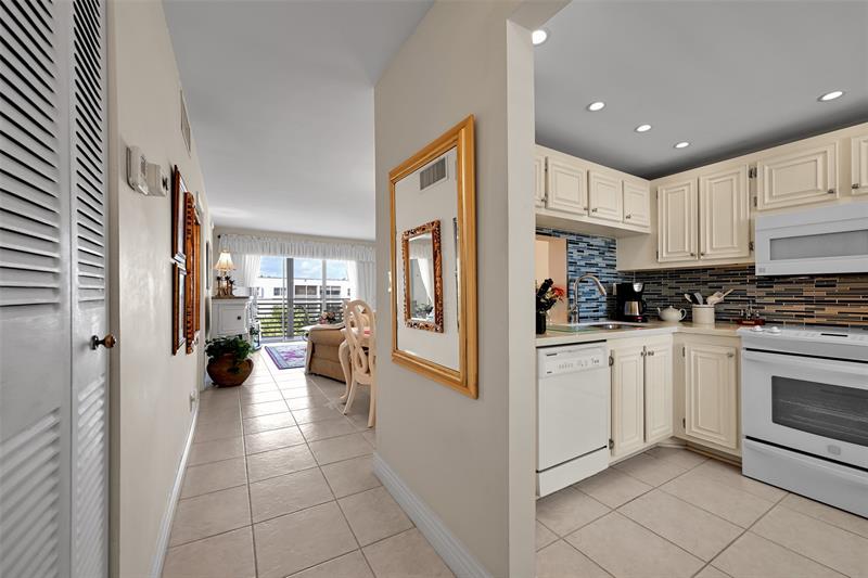 1541 S Ocean Boulevard Pompano Beach FL 33062