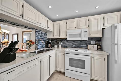 1541 S Ocean Boulevard Pompano Beach FL 33062