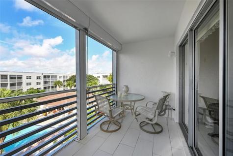 1541 S Ocean Boulevard Pompano Beach FL 33062
