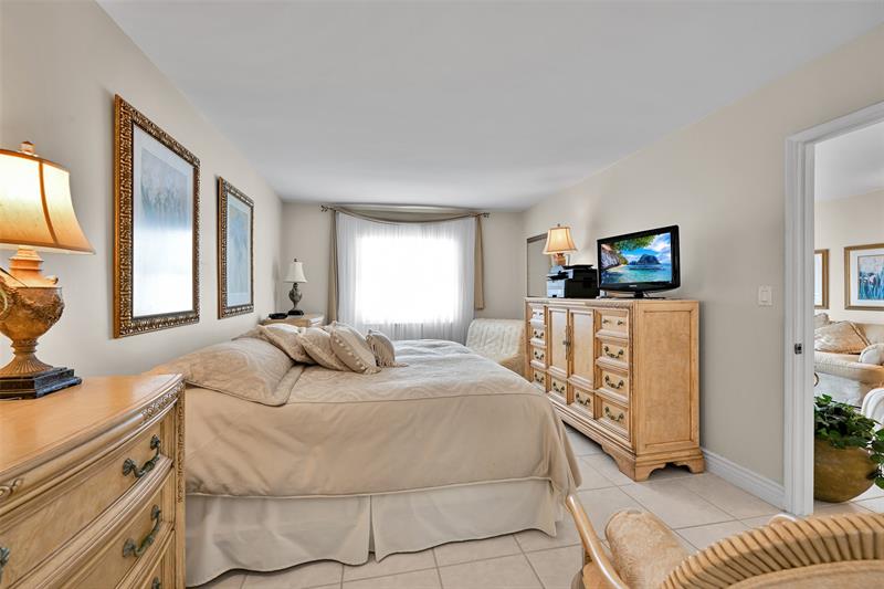 1541 S Ocean Boulevard Pompano Beach FL 33062