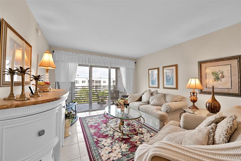 1541 S Ocean Boulevard Pompano Beach FL 33062