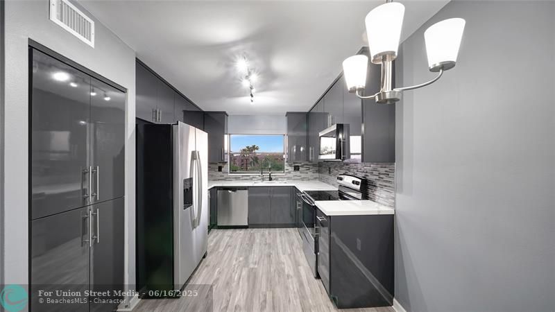 10433 Sunrise Lakes Boulevard Sunrise FL 33322