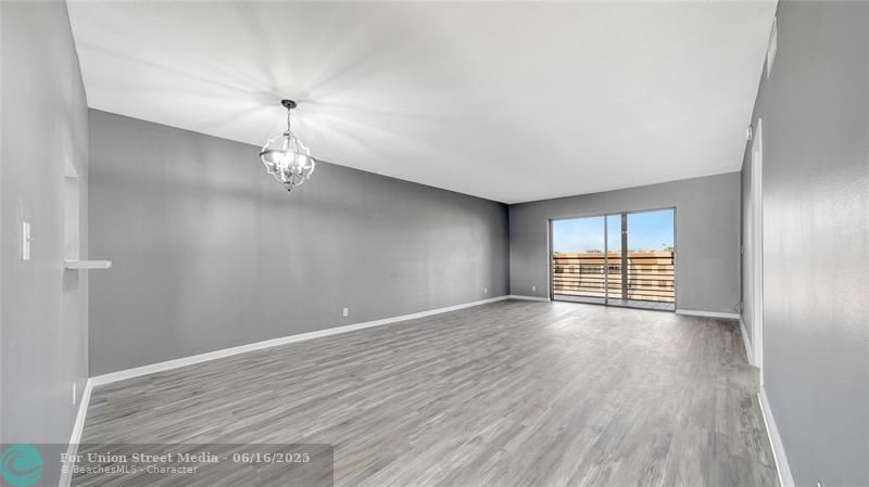 10433 Sunrise Lakes Boulevard Sunrise FL 33322