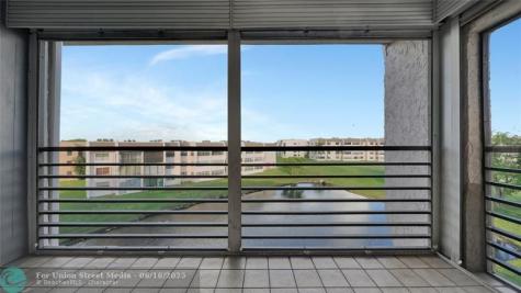 10433 Sunrise Lakes Boulevard Sunrise FL 33322