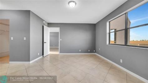 10433 Sunrise Lakes Boulevard Sunrise FL 33322