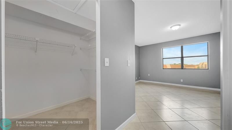 10433 Sunrise Lakes Boulevard Sunrise FL 33322