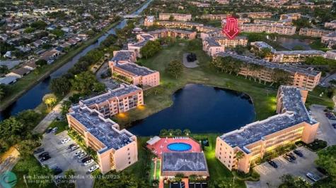 10433 Sunrise Lakes Boulevard Sunrise FL 33322