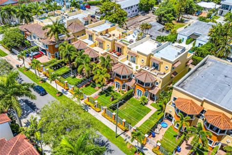 913 NE 17th Way Fort Lauderdale FL 33304