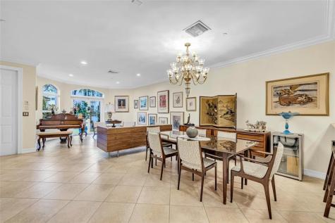 913 NE 17th Way Fort Lauderdale FL 33304