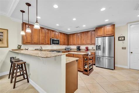 913 NE 17th Way Fort Lauderdale FL 33304