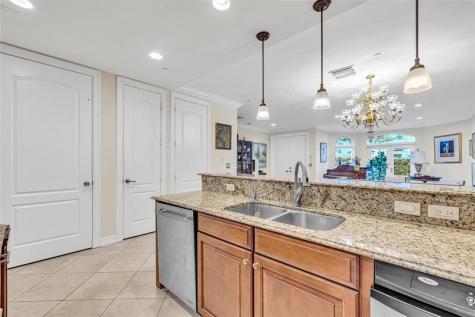 913 NE 17th Way Fort Lauderdale FL 33304