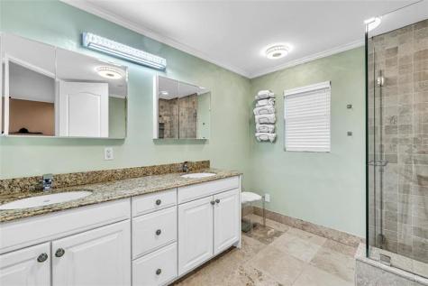 913 NE 17th Way Fort Lauderdale FL 33304