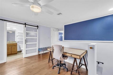 913 NE 17th Way Fort Lauderdale FL 33304