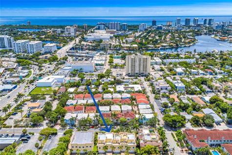 913 NE 17th Way Fort Lauderdale FL 33304