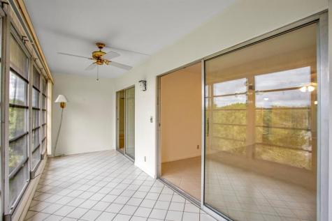 2202 Lucaya Coconut Creek FL 33066