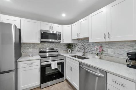 2840 Somerset Drive Lauderdale Lakes FL 33311