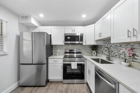 2840 Somerset Drive Lauderdale Lakes FL 33311