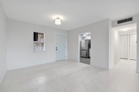 2840 Somerset Drive Lauderdale Lakes FL 33311