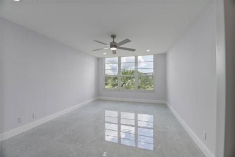 2901 S Palm Aire Drive Pompano Beach FL 33069