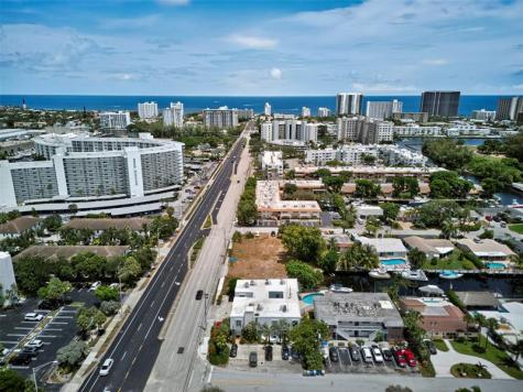 2708 NE 14th Street Causeway Pompano Beach FL 33062