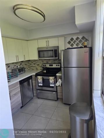 9400 Live Oak Place Davie FL 33324