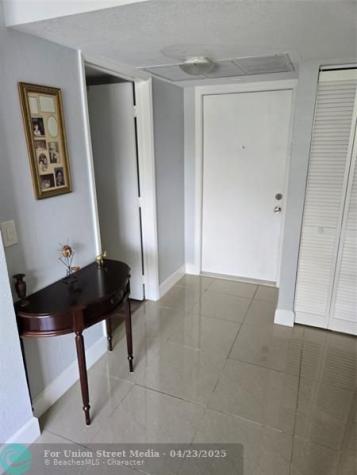 9400 Live Oak Place Davie FL 33324