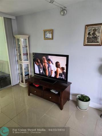 9400 Live Oak Place Davie FL 33324