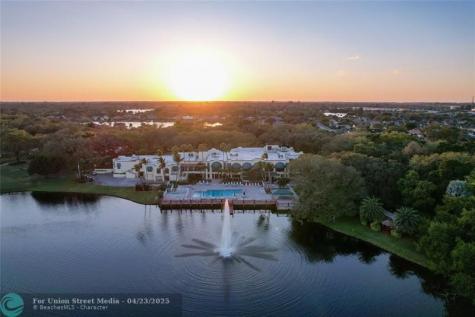 9400 Live Oak Place Davie FL 33324