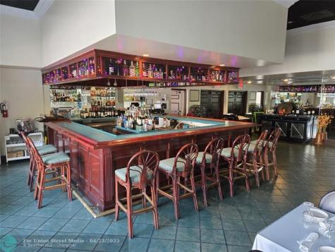 9400 Live Oak Place Davie FL 33324