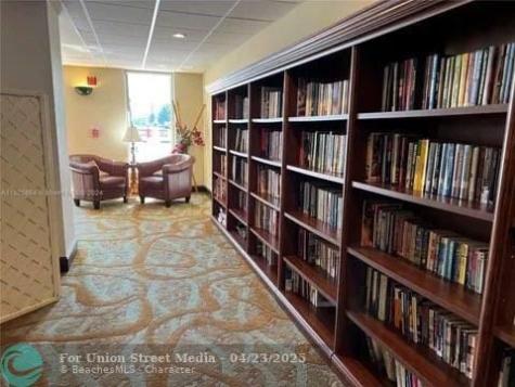 9400 Live Oak Place Davie FL 33324