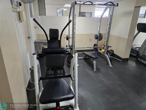 9400 Live Oak Place Davie FL 33324