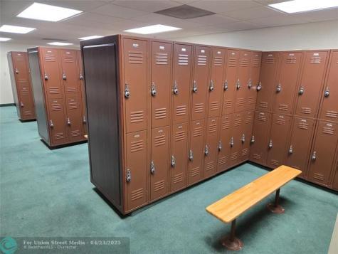 9400 Live Oak Place Davie FL 33324