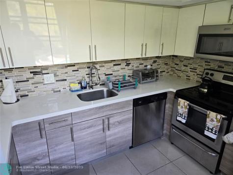 9400 Live Oak Place Davie FL 33324