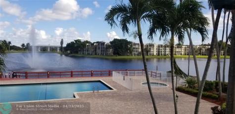 9400 Live Oak Place Davie FL 33324