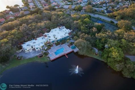 9400 Live Oak Place Davie FL 33324