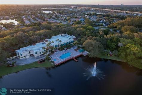 9400 Live Oak Place Davie FL 33324