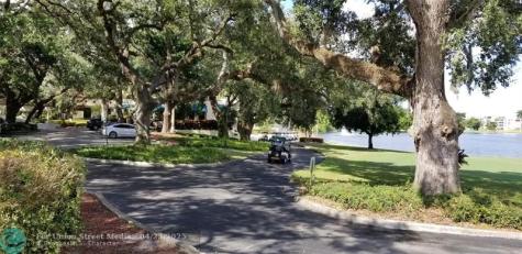 9400 Live Oak Place Davie FL 33324