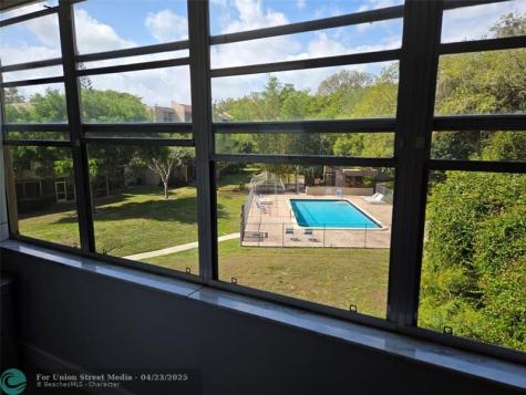 9400 Live Oak Place Davie FL 33324